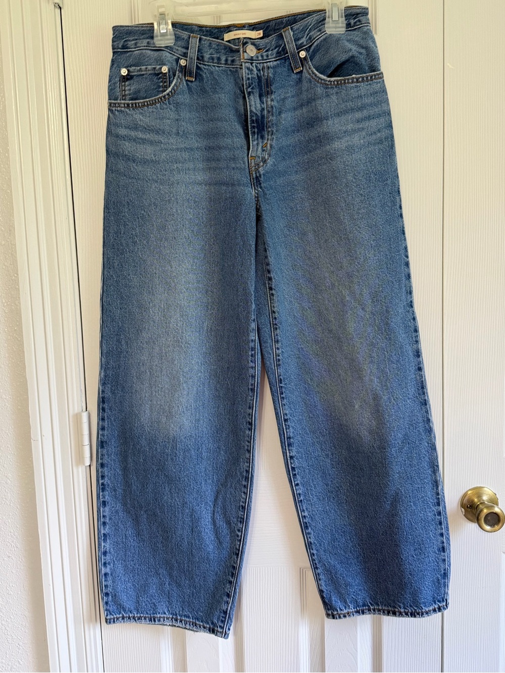 Levi’s Premium Baggy Dad Jeans Womens 28 High Rise Relaxed Wide Leg Medium Wash